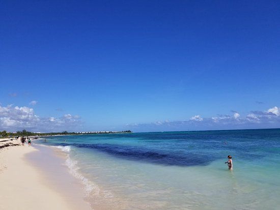 Playa Punta Esmeralda